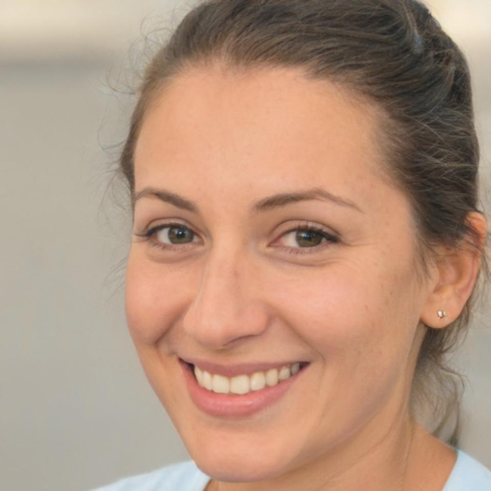 Finanzexpertin Dr. Julia Klein